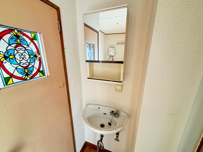 物件内観写真13　(洗面)