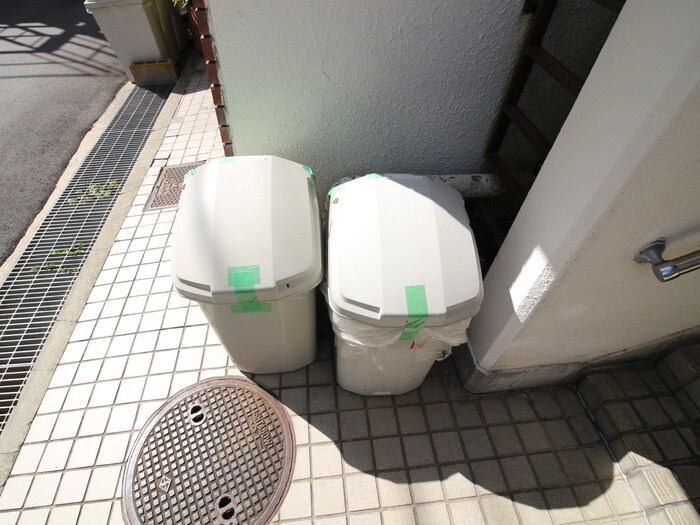 物件外観写真6　(建物設備)