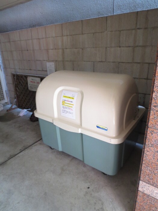 物件外観写真4　(建物設備)