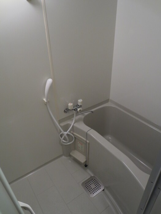 物件内観写真9　(バス／シャワールーム等)