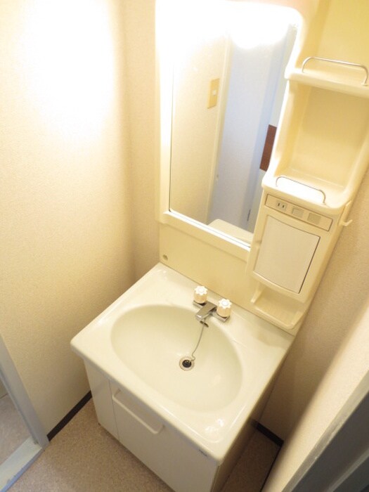 物件内観写真9　(洗面)