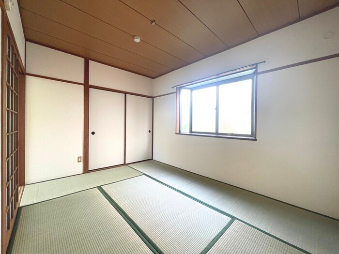 物件内観写真13　(居室)