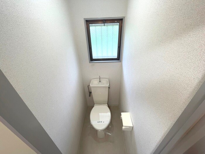 物件内観写真17　(トイレ)