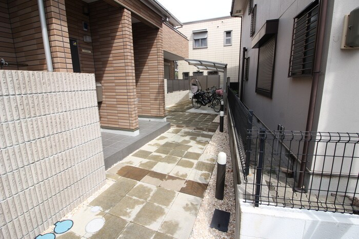 物件外観写真6　(周辺環境)