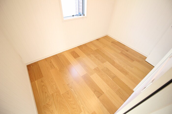 物件内観写真11　(居室)