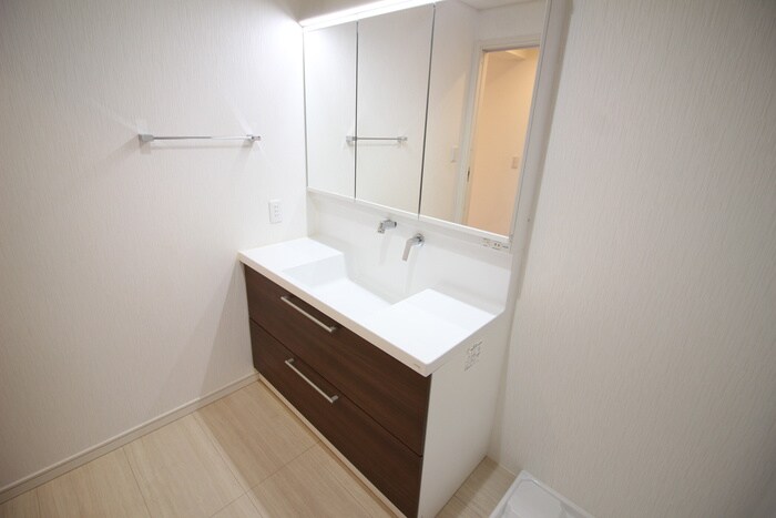 物件内観写真15　(洗面)