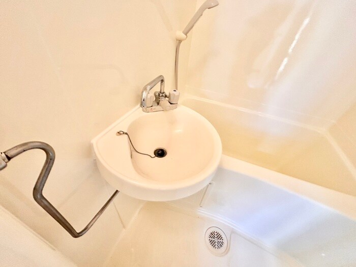 物件内観写真9　(洗面)