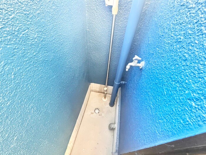 物件内観写真10　(洗濯機置場)