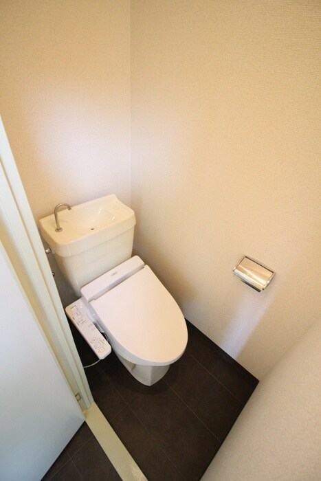 物件内観写真10　(トイレ)