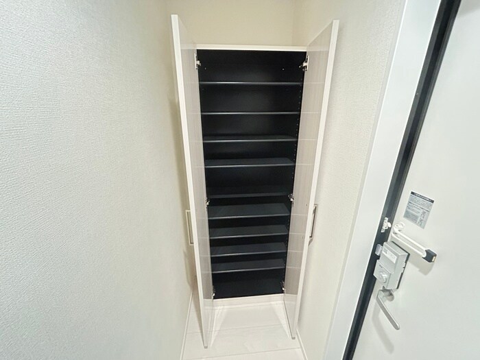 物件内観写真17　(靴箱)