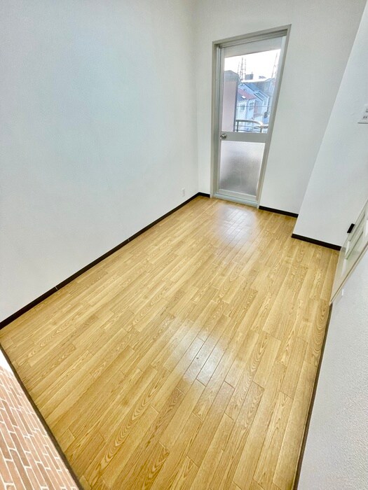 物件内観写真12　(居室)