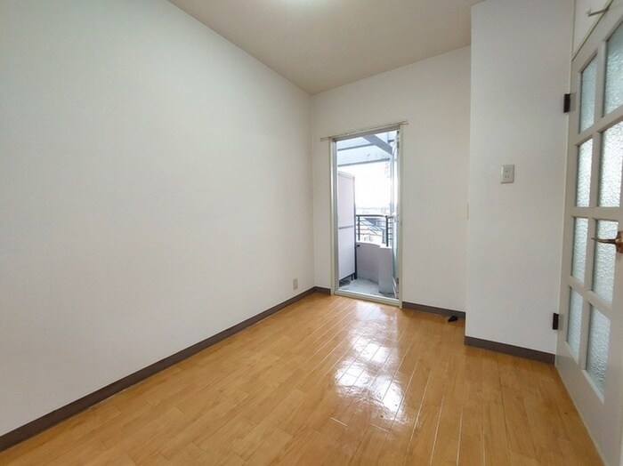 物件内観写真17　(居室)