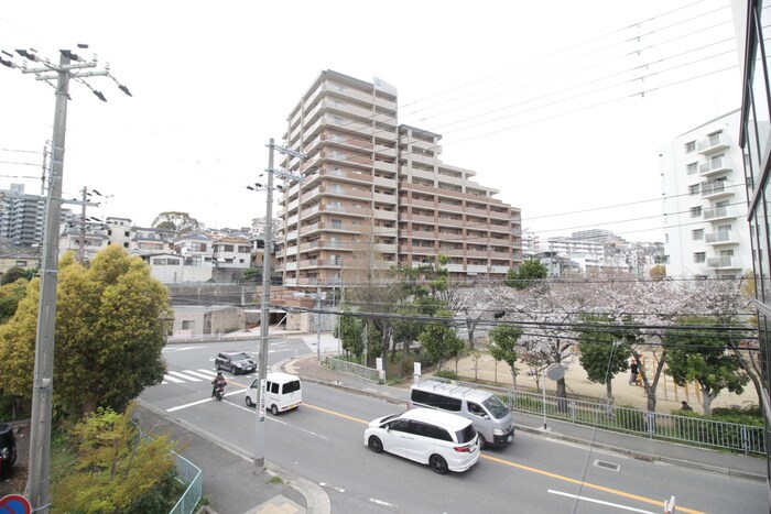 物件内観写真17　(室内からの展望)