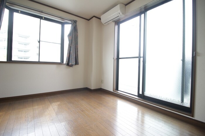 物件内観写真18　(居室)