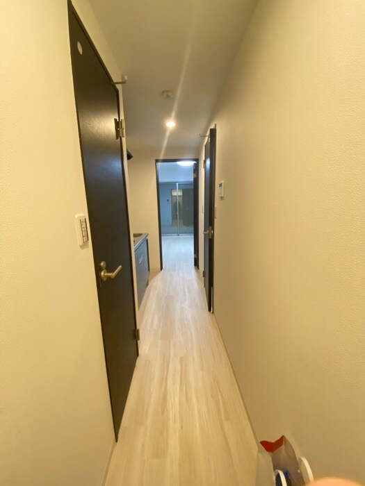 物件内観写真10　(廊下)