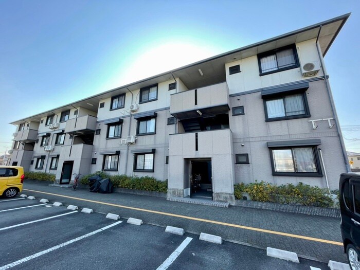 物件外観写真5　(外観写真)