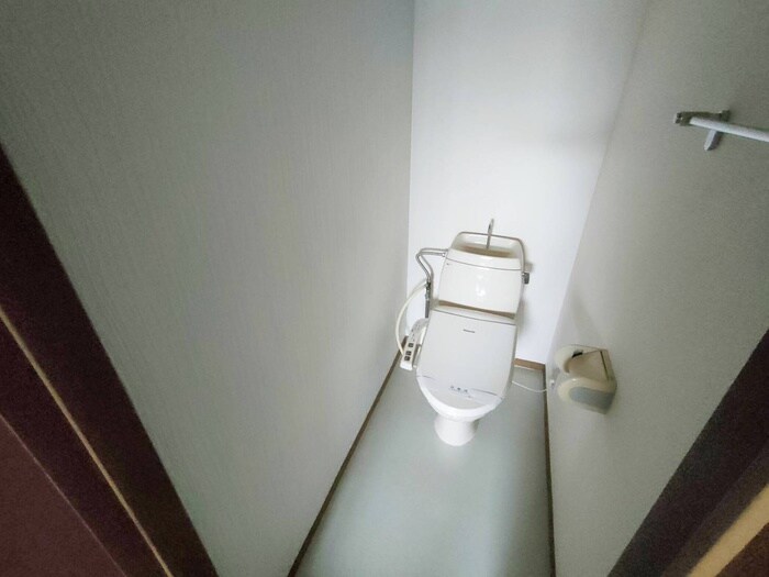 物件内観写真16　(トイレ)