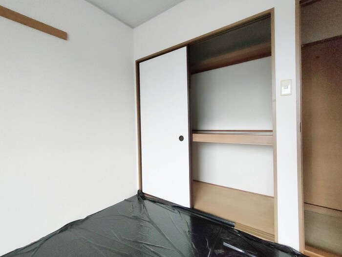 物件内観写真17　(収納)