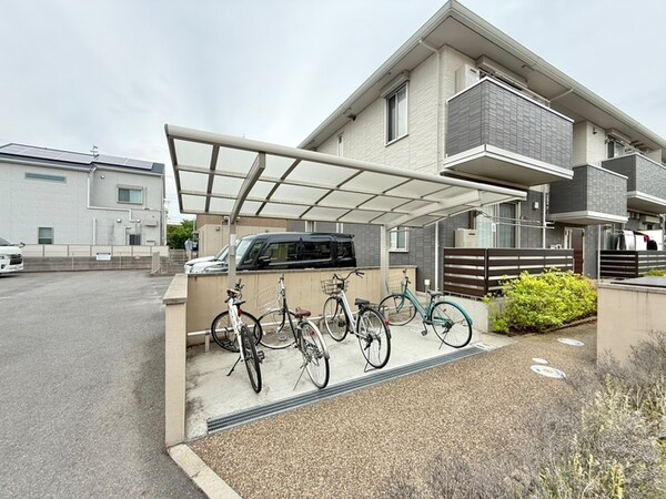 駐輪場