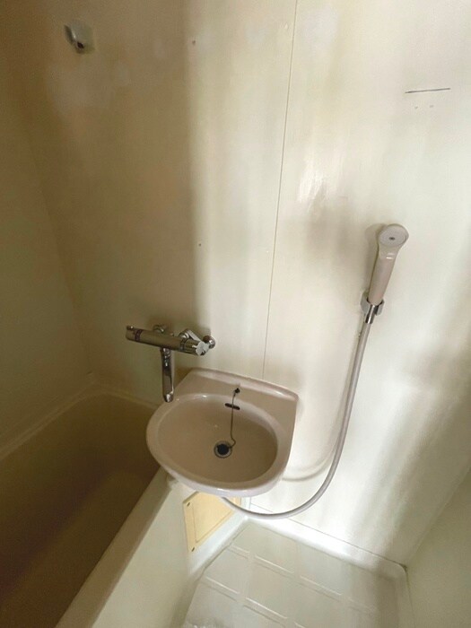 物件内観写真11　(洗面)