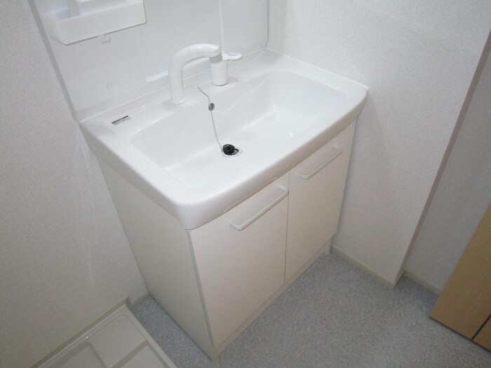 物件内観写真8　(洗面)