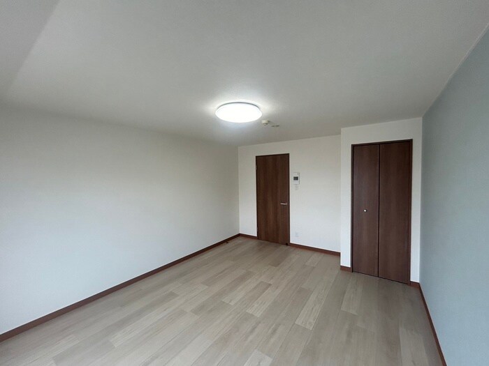 物件内観写真16　(居室)