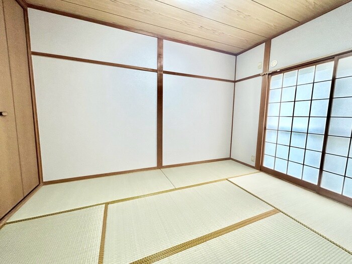 物件内観写真11　(居室)