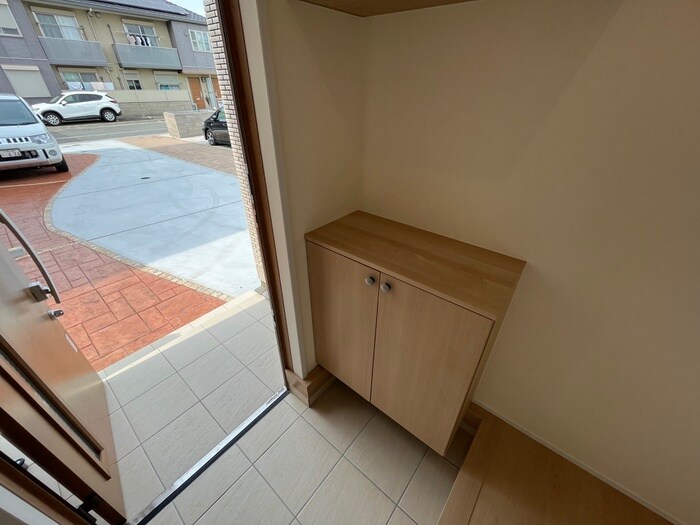 物件内観写真16　(靴箱)