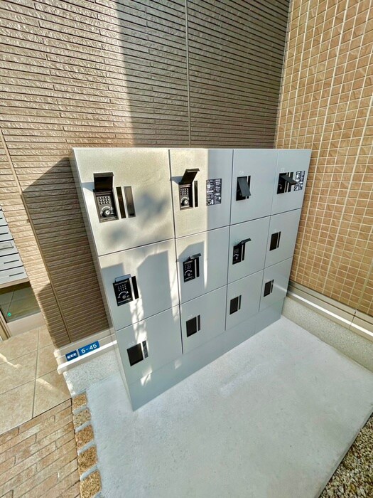 物件外観写真6　(建物設備)