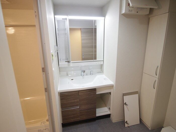 物件内観写真10　(洗面)