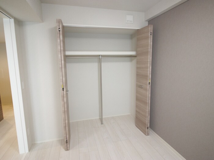 物件内観写真13　(収納)