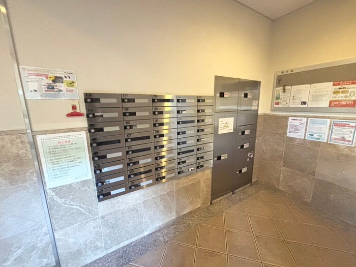 物件外観写真3　(建物設備)