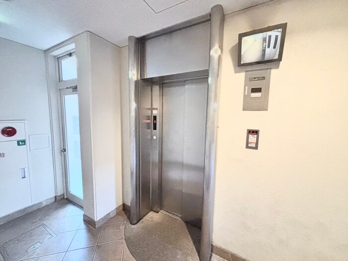 物件外観写真4　(建物設備)