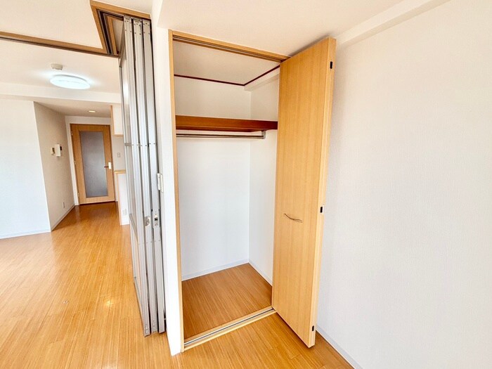 物件内観写真10　(収納)