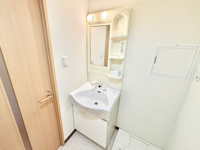 物件内観写真15　(洗面)