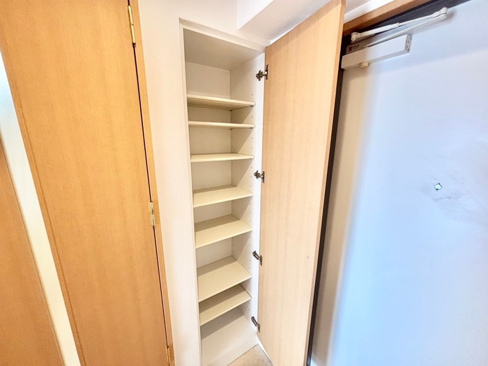 物件内観写真20　(靴箱)