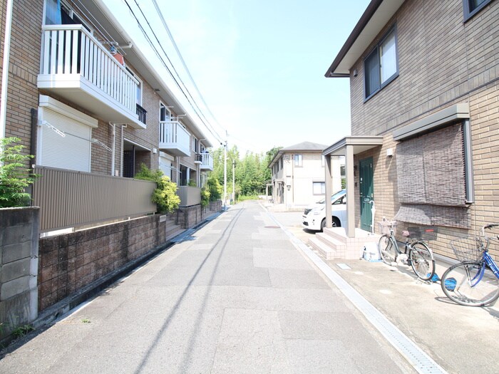 物件外観写真5　(周辺環境)