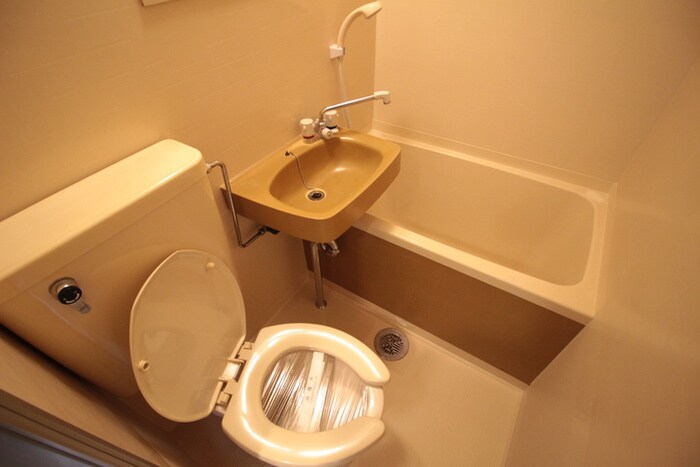 物件内観写真9　(バス／シャワールーム等)