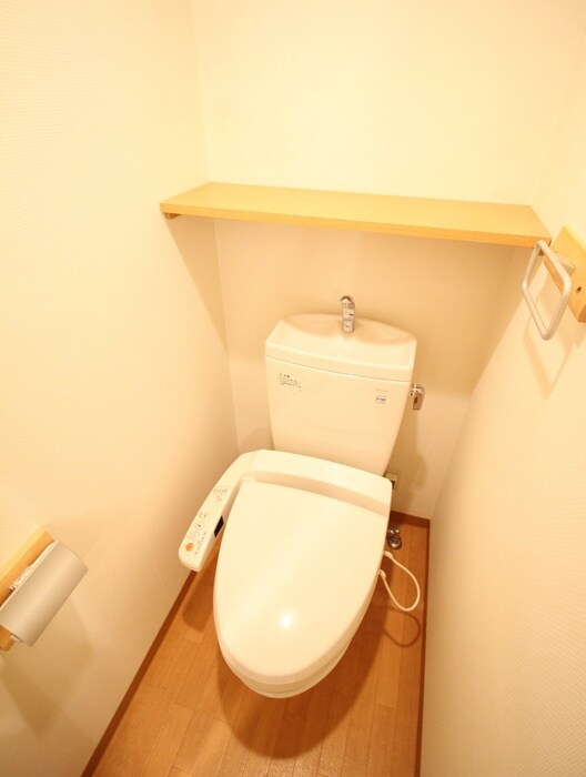 物件内観写真9　(トイレ)