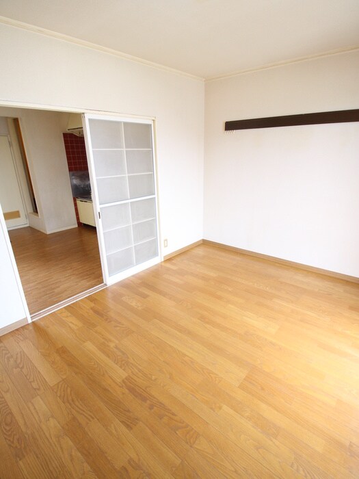 物件内観写真9　(居室)