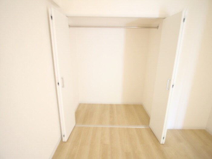物件内観写真12　(収納)