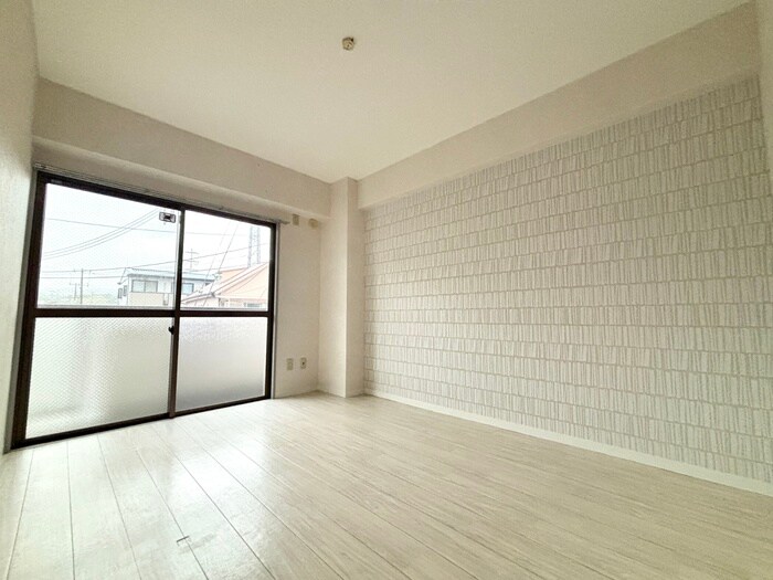 物件内観写真9　(居室)