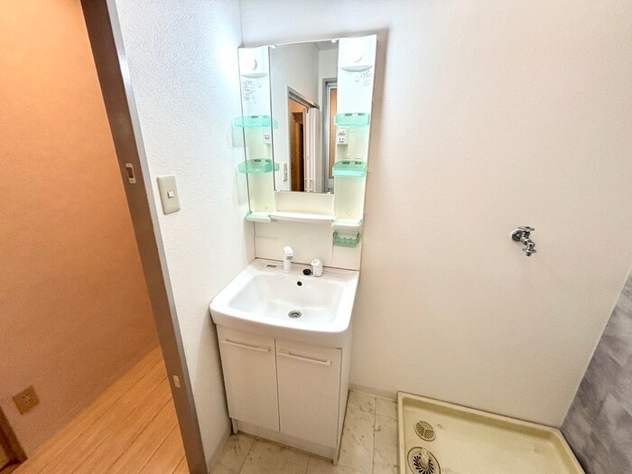 物件内観写真13　(洗面)