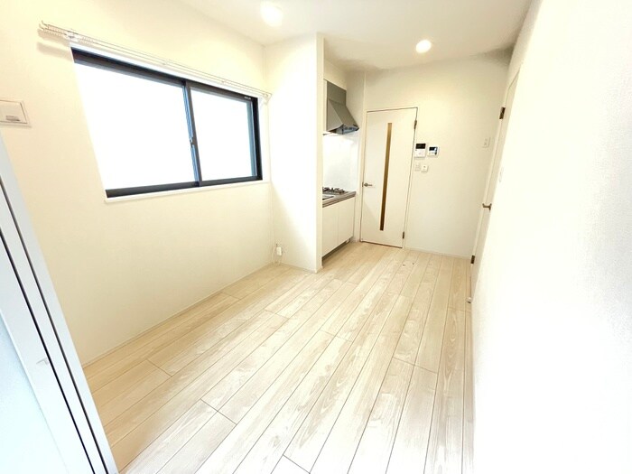 物件内観写真5　(居室)