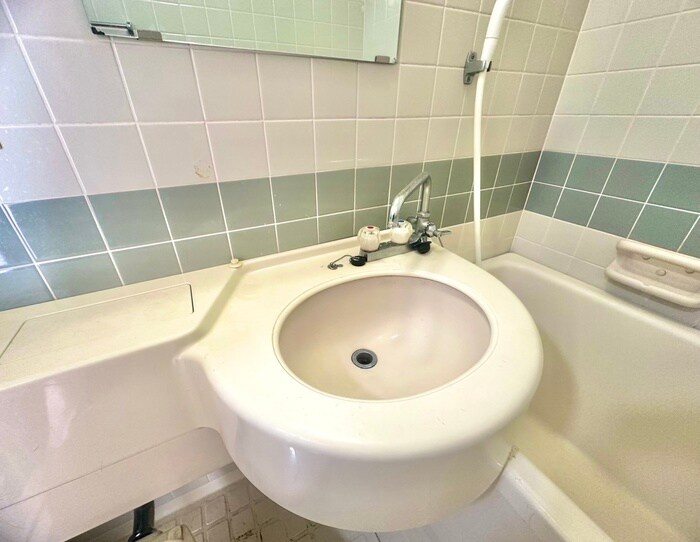 物件内観写真11　(洗面)