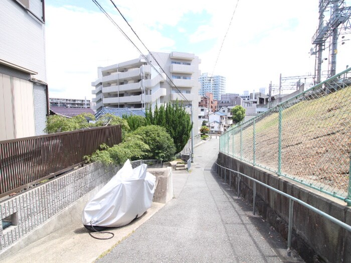 物件外観写真6　(外観写真)