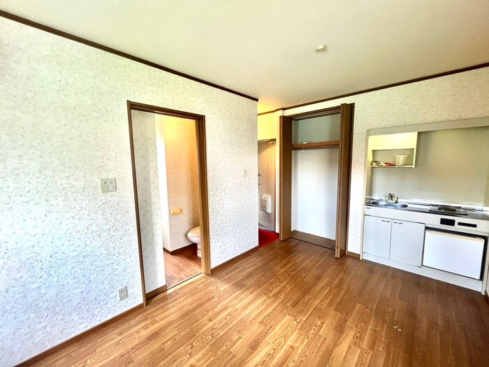 物件内観写真10　(居室)