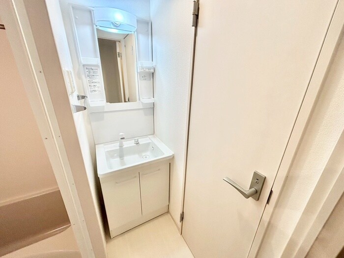 物件内観写真12　(洗面)