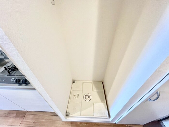 物件内観写真20　(洗濯機置場)