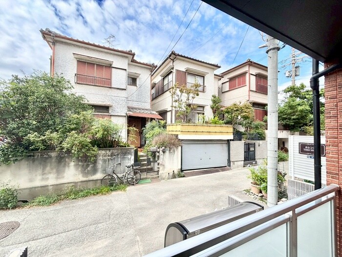 物件内観写真22　(室内からの展望)